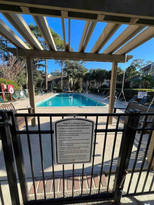 Spacious, Cozy Villa W/Parking In Coligny Villas Hilton Head Island Bagian luar foto