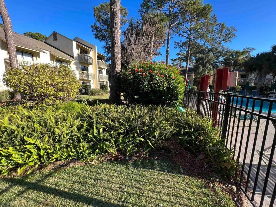 Spacious, Cozy Villa W/Parking In Coligny Villas Hilton Head Island Bagian luar foto
