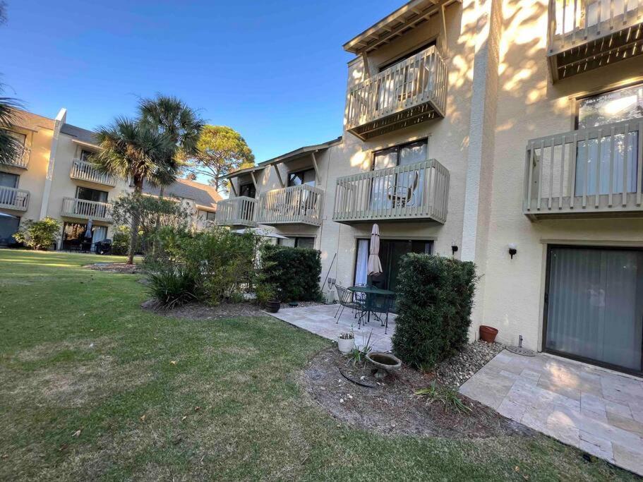 Spacious, Cozy Villa W/Parking In Coligny Villas Hilton Head Island Bagian luar foto