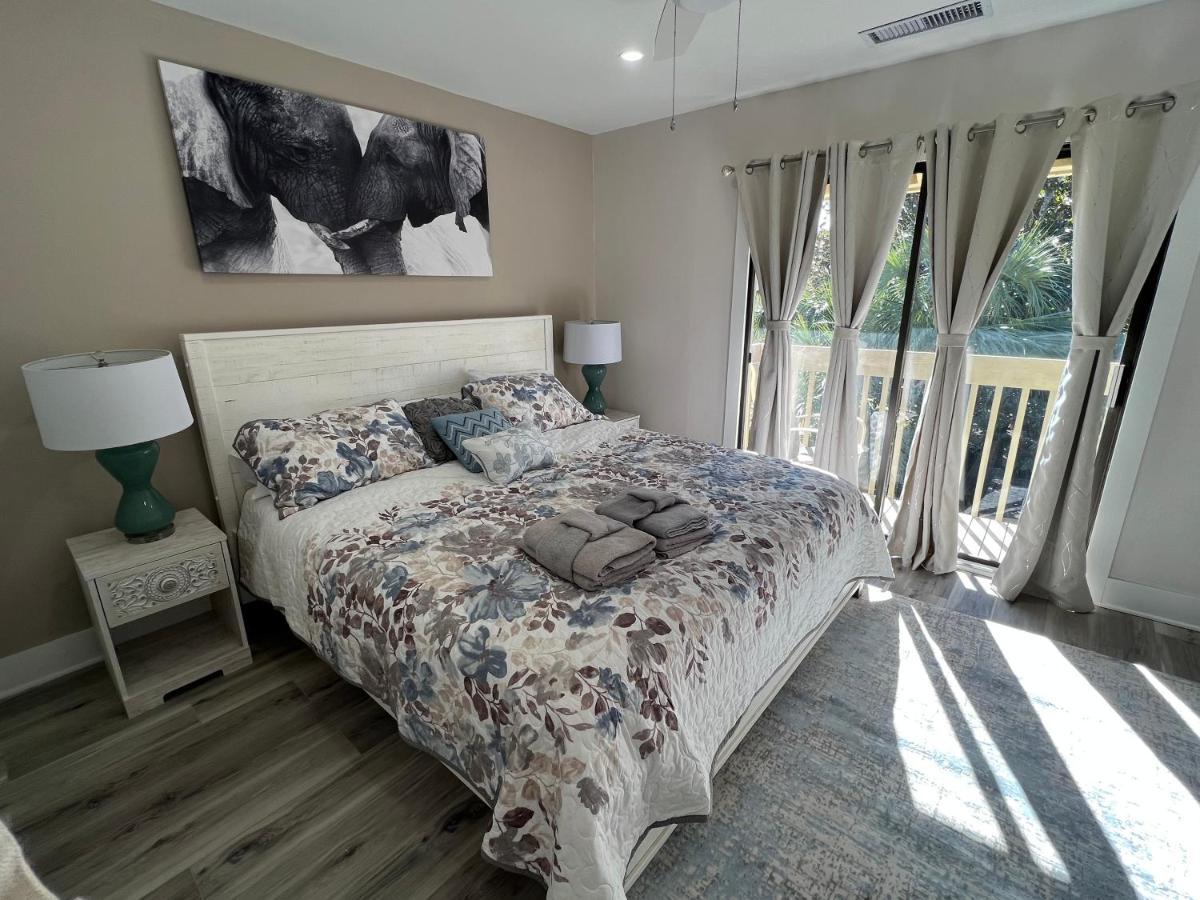 Spacious, Cozy Villa W/Parking In Coligny Villas Hilton Head Island Bagian luar foto