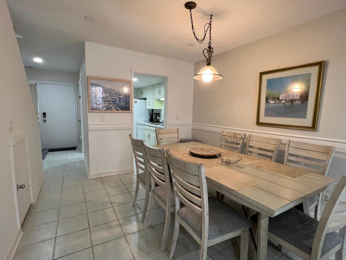 Spacious, Cozy Villa W/Parking In Coligny Villas Hilton Head Island Bagian luar foto