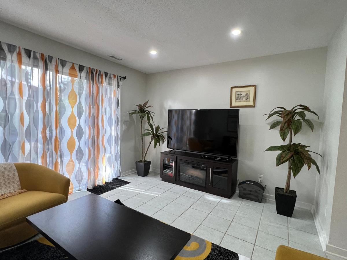 Spacious, Cozy Villa W/Parking In Coligny Villas Hilton Head Island Bagian luar foto